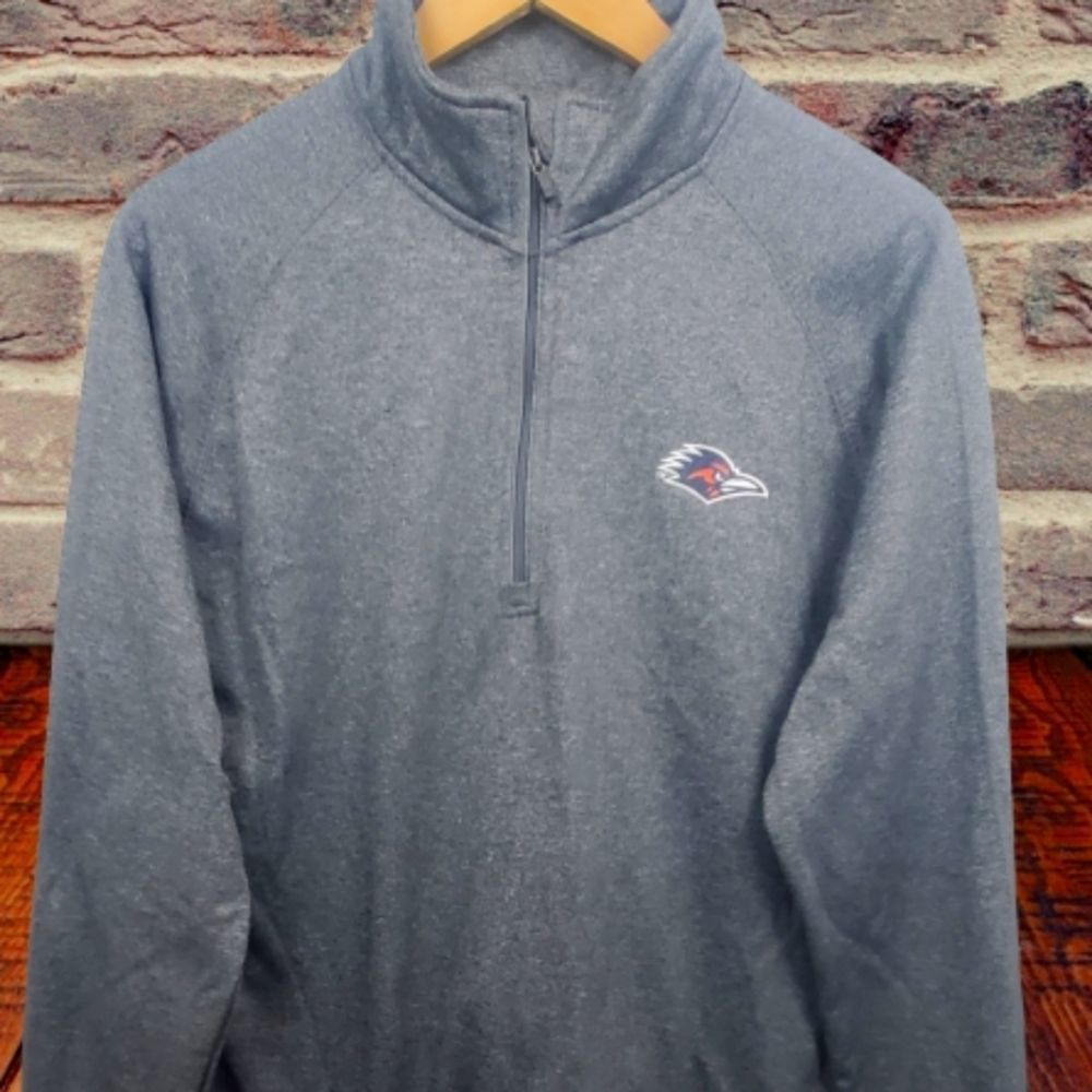 "Knight's Apparel" / Raven's Zip-Up